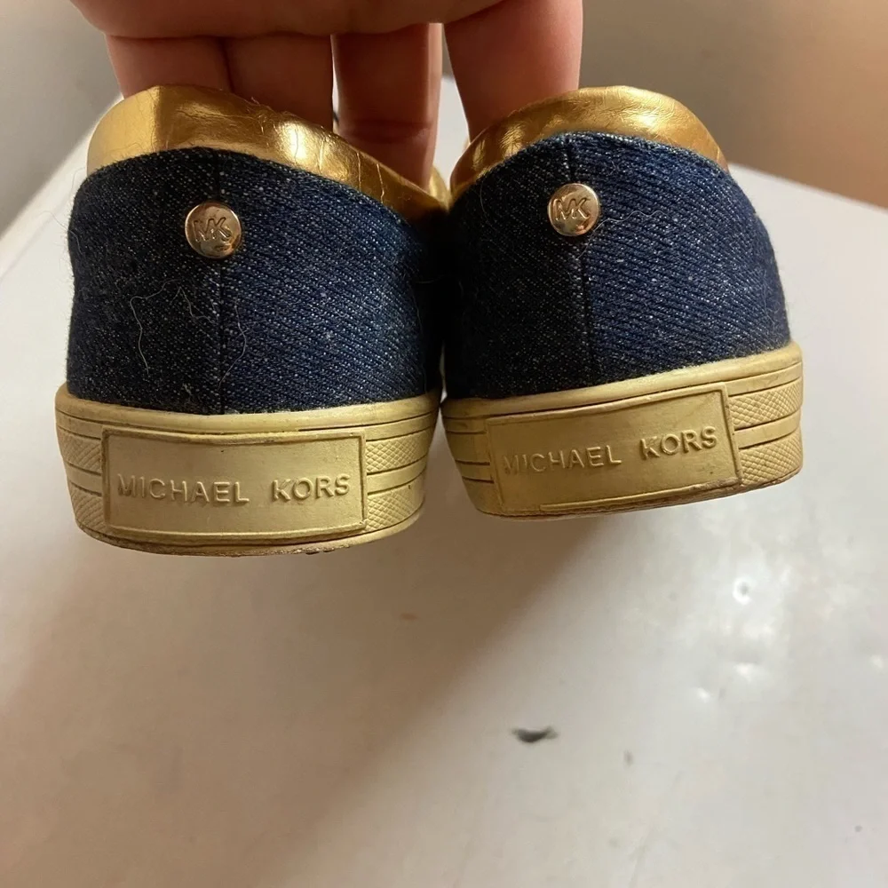 MICHAEL KORS MALAGA DENIM GOLD GLITTER FASHION SNEAKERS SHOES SIZE 4 LACE-UP GUC